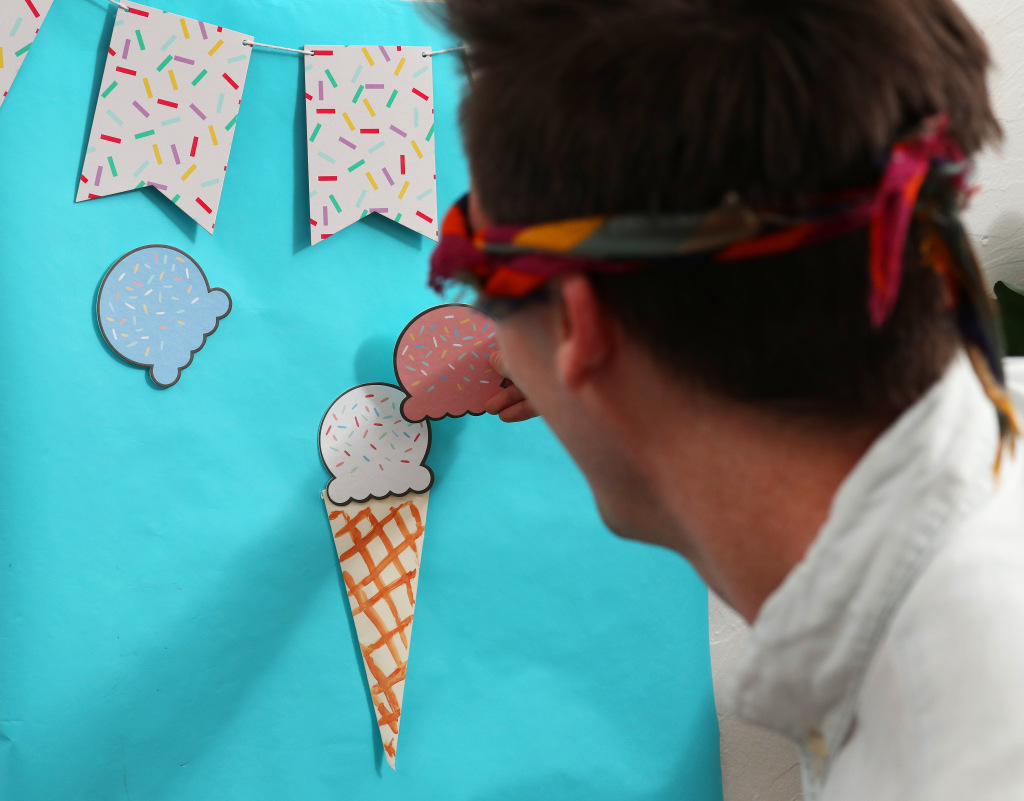Gender Reveal Ice Cream Themed Game - pin the scoop on the cone